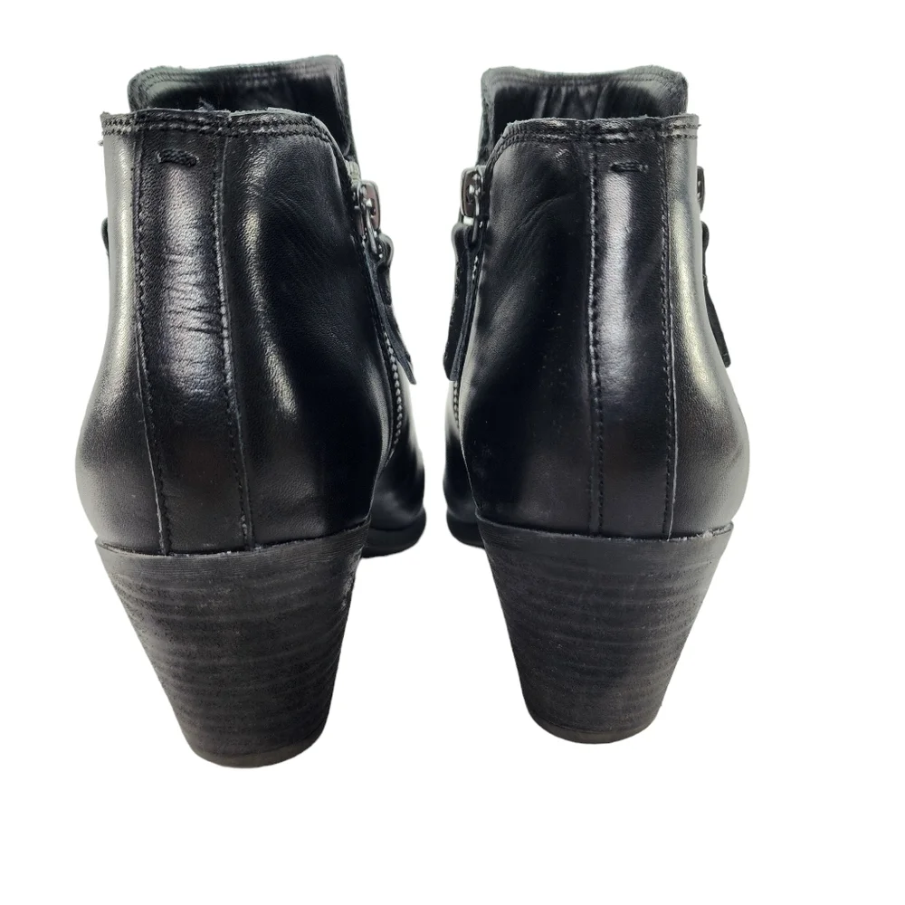 Frye Judith Booties, Black Leather, 8.5 - Picture 10 of 12